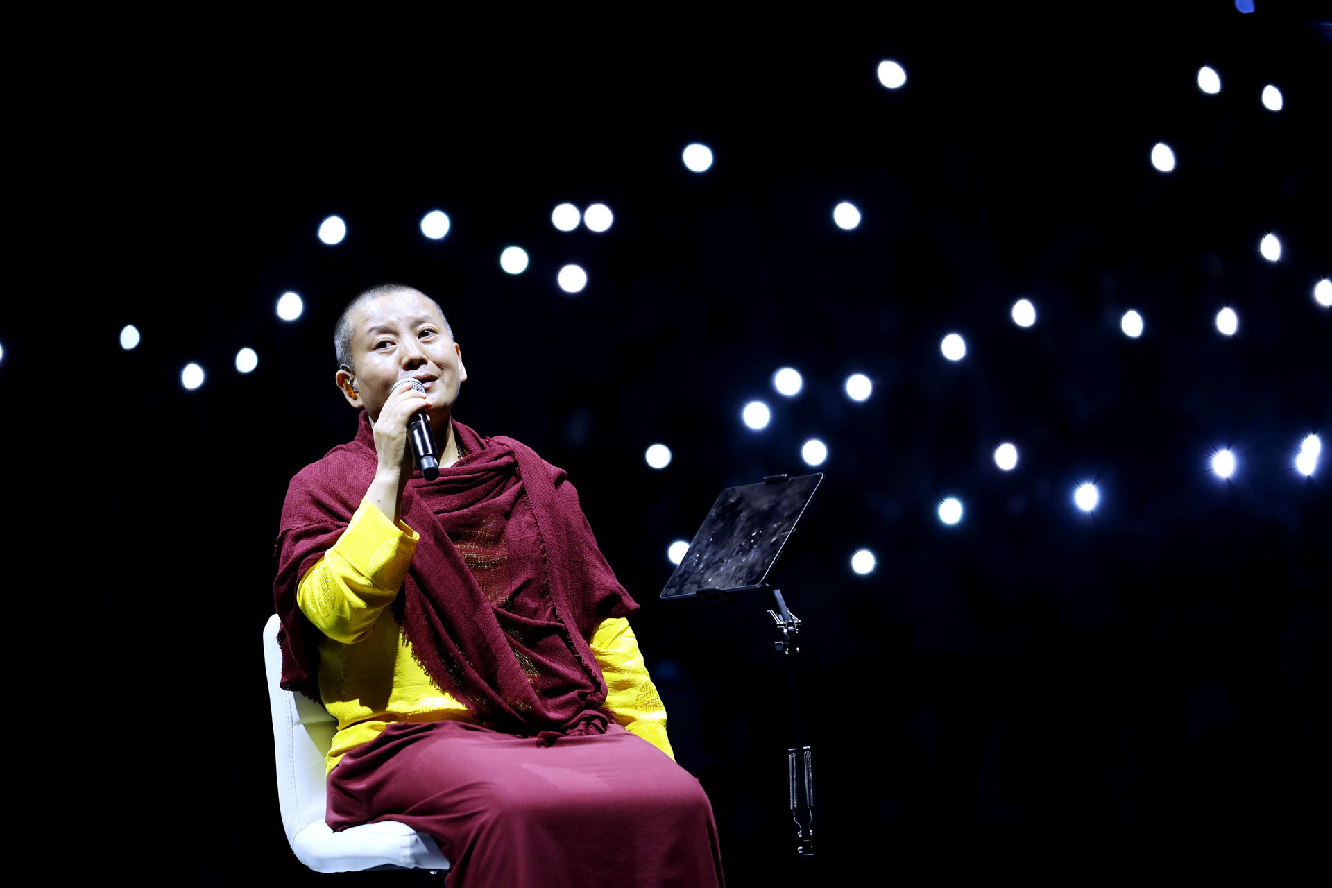 Ani Choying Drolma — người hát thiền ca huyền thoại